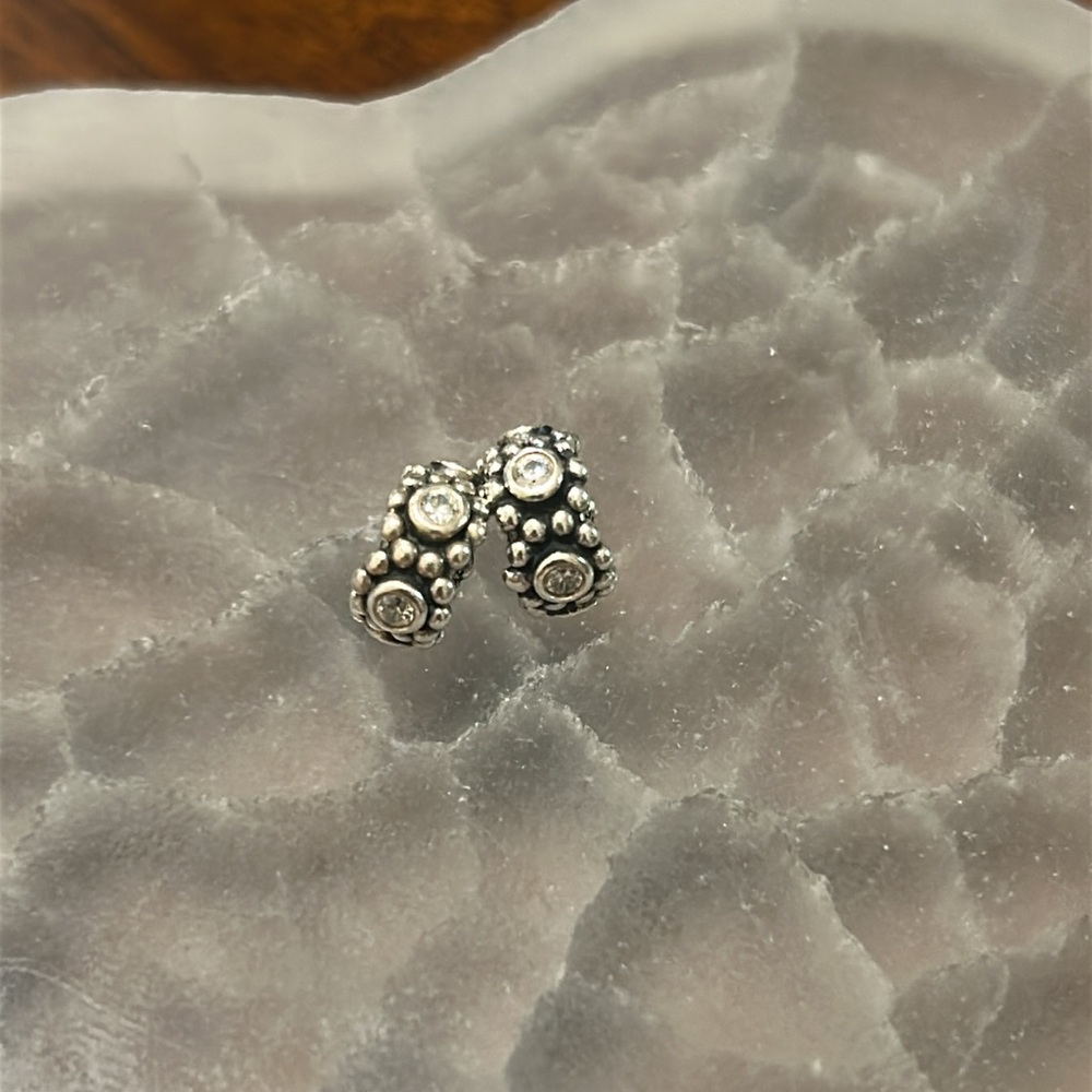 Pandora cz flower spacer charms (2)